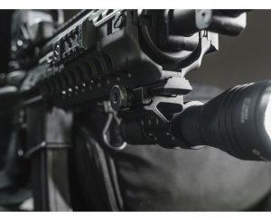 Suport pentru lanterna Armytek AWM-06 pentru sina Picatinny si Weaver - Img 8