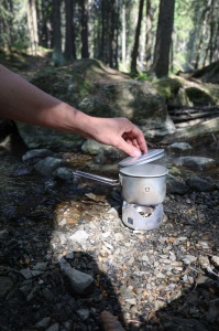 100500 Set gatit pentru camping/drumetie, 1-2 persoane Trangia Micro Original - Img 15