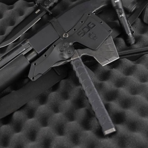 Topor tactic SOG War Fighter Axe, otel 3Cr13, muchie 102 mm - Img 6