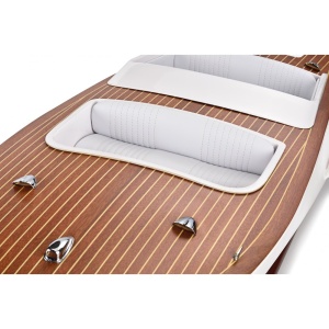 Belleza, navomodel de tip barca cu motor Amati - Img 13