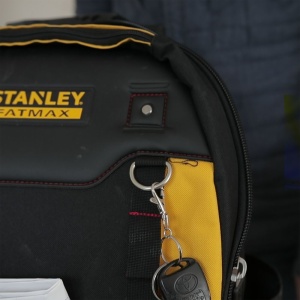 Stanley 1-95-611 Rucsac de scule FATMAX pentru regim greu, comp. laptop, 36 x 49.5 x 21cm, max 17L, max 20kg - Img 4