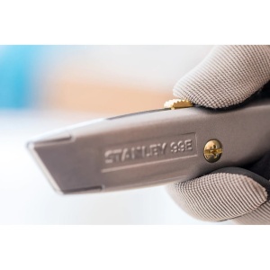 Stanley 2-10-099, Cutter metalic 99E cu lama retractabila, 160mm + 3 lame trapezoidale 62mm - Img 3