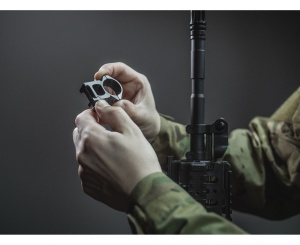 Suport pentru lanterna Armytek AWM-05 pentru sina Picatinny si Weaver cu sina Picatinny integrata - Img 7