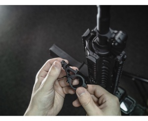 Suport pentru lanterna Armytek AWM-06 pentru sina Picatinny si Weaver - Img 10