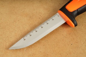 Cuțit utilitar Morakniv Basic 511 (C) METRIC Orange/Negru - Img 15