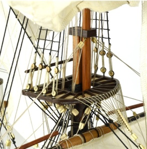 Navomodel Nava HMS Endeavour, scara 1:65 - Artesania Latina - Img 4