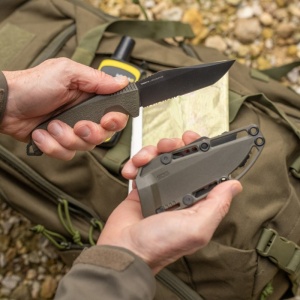 Cutit tactic SOG Trident FX Serrated FDE, otel CRYO CPM S35VN, lama 117 mm - Img 10