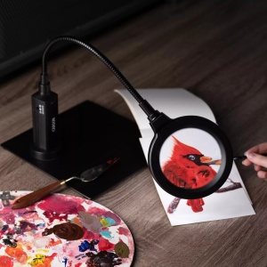 Lupă flexibilă iluminată LED, cu lentilă spot 4x și bază magnetică - Carson - Img 7