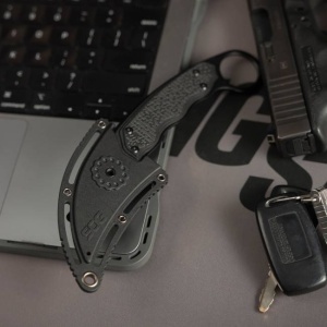 Cutit outdoor SOG Gambit Blackout, otel inoxidabil 7Cr17MoV, lama 66 mm - Img 9