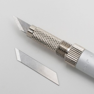 D-1000P Cutter/ cutit precizie cu cap dublu, NT Cutter - Img 9