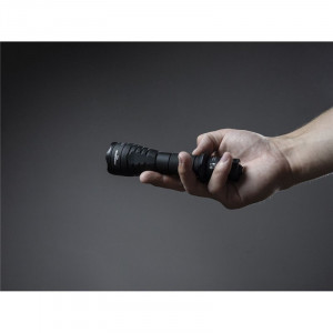 Lanterna tactica Armytek Predator Pro Magnet USB Warm 1400 lm - Img 3
