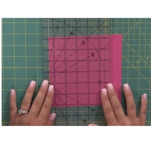 Rigla gradata profesionala OLFA MQR-15x30 cm, pentru Patchwork si Quilting - Img 2