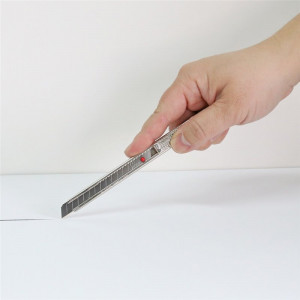 Set Cutter / cutit utilitar INOX mic - NT Cutter - 9mm + 10 lame schimb - Img 7