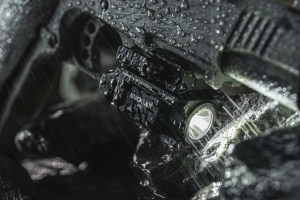 Lanterna tactica Armytek Buckler M1 White 700 lm pentru pistol, cu montura Glock si Picatinny - Img 8