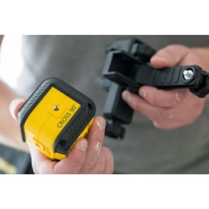 Stanley STHT77592-1, nivela laser cross 90, cu linie in cruce + un fascicul 90 grade, lumina verde, auto-nivelare, prindere cu clema, QuickLink, raza actiune 12m, include 2 baterii AA, clema si husa - Img 7