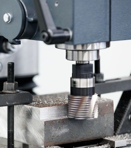 Freza WABECO F 1410LF cu ghidaje lineare pe axe - Img 15