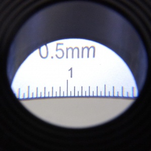 Lupă de precizie MeasureLoupe cu iluminare UV si LED 11,5x - Carson - Img 13