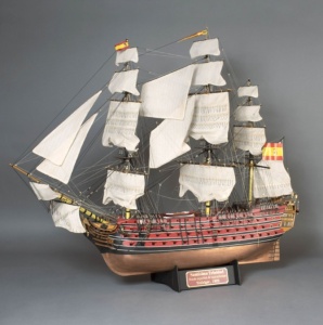 Navomodel nava de linie Santisima Trinidad, scara 1:84 - Artesania Latina - Img 2