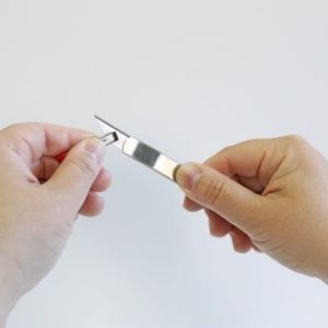 Set Cutter / cutit utilitar INOX mic - NT Cutter - 9mm + 10 lame de schimb + rigla 30 cm - Img 16
