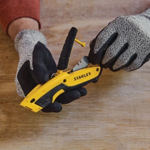 Stanley STHT10479-0, Cutter Premium cu lama retractabila, 175mm + 3 lame trapezoidale 62mm - Img 8