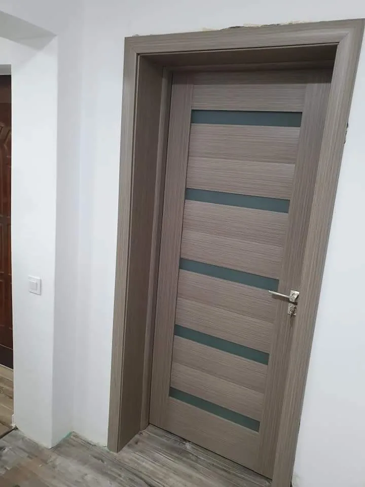 Интериорна врата Novo Doors ND02 LUX PREMIUM Сив, монтирана при клиент