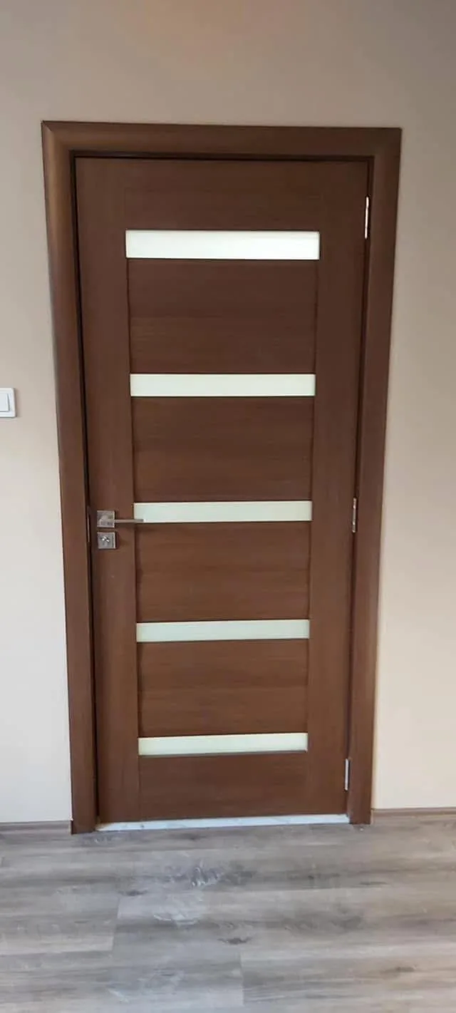 Интериорна врата Novo Doors ND02 LUX PREMIUM Златен дъб, монтирана при клиент