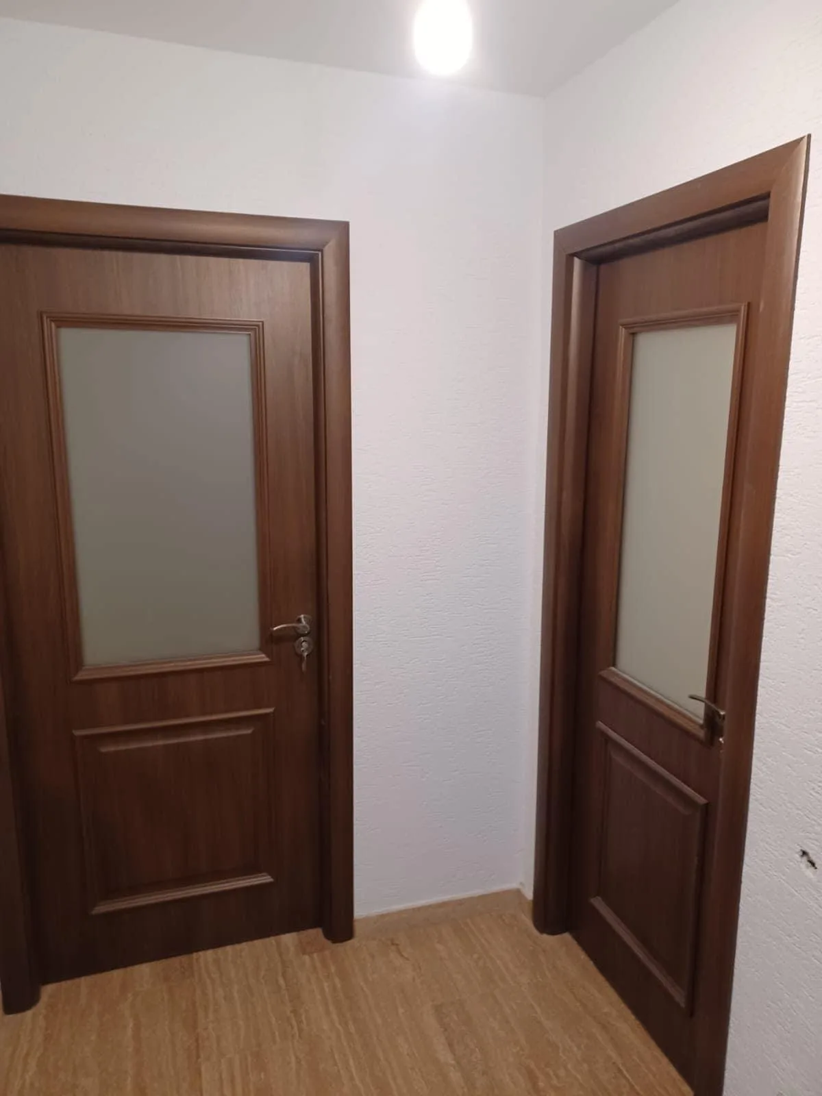 Интериорна врата Novo Doors ND10 LUX PREMIUM Златен дъб, монтирана при клиент