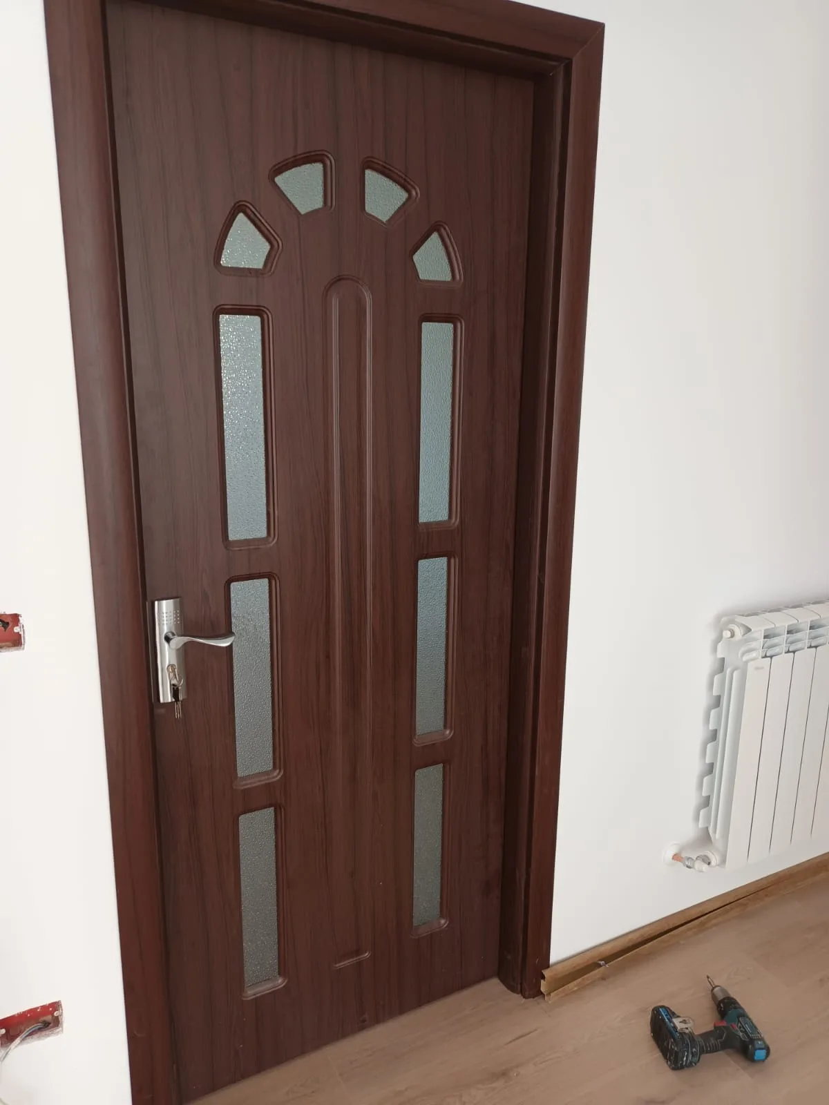 Интериорна врата Novo Doors ND108 STANDARD, монтирана при клиент