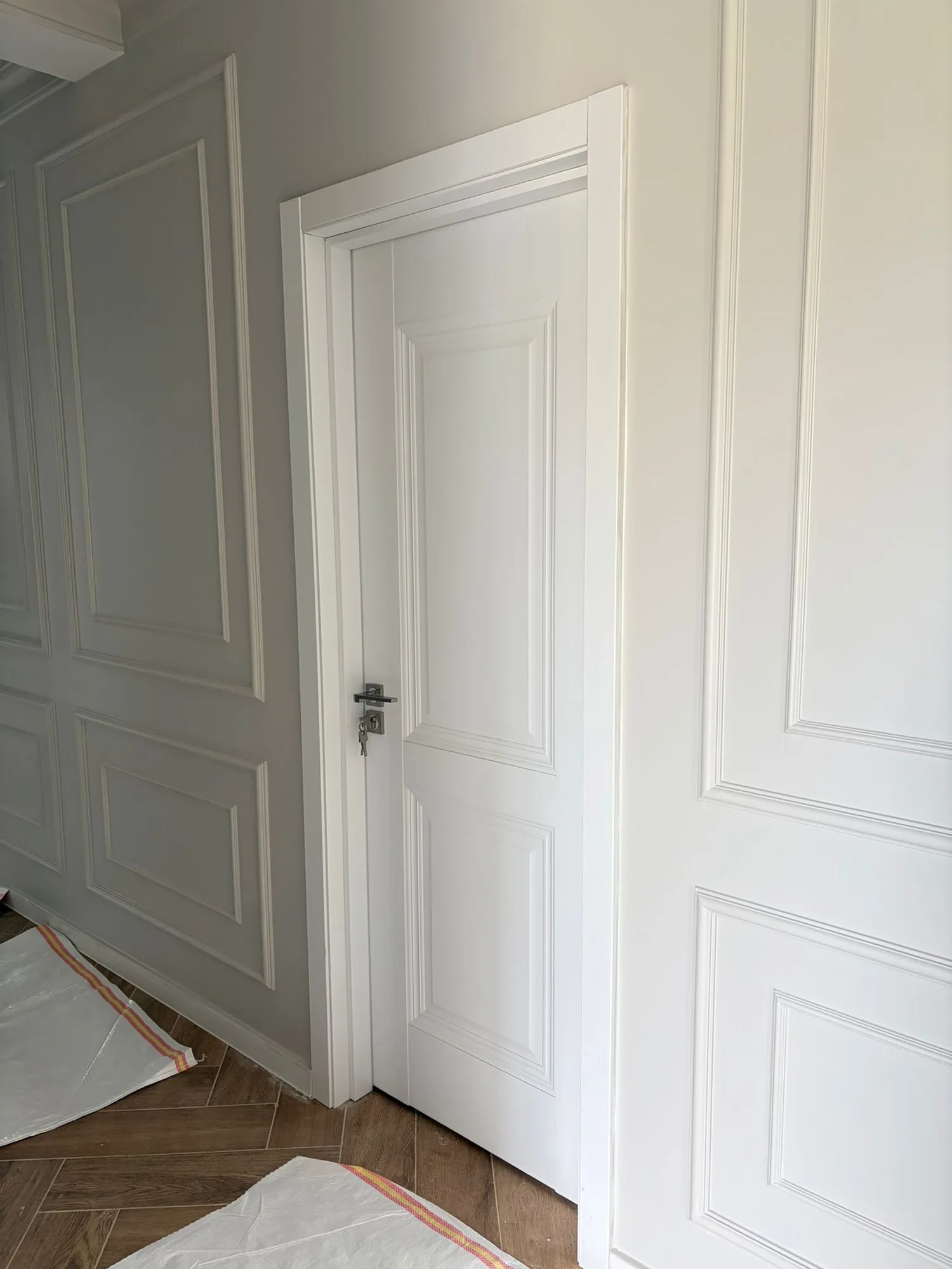 Интериорна врата Novo Doors ND12 LUX PREMIUM, монтирана при клиент