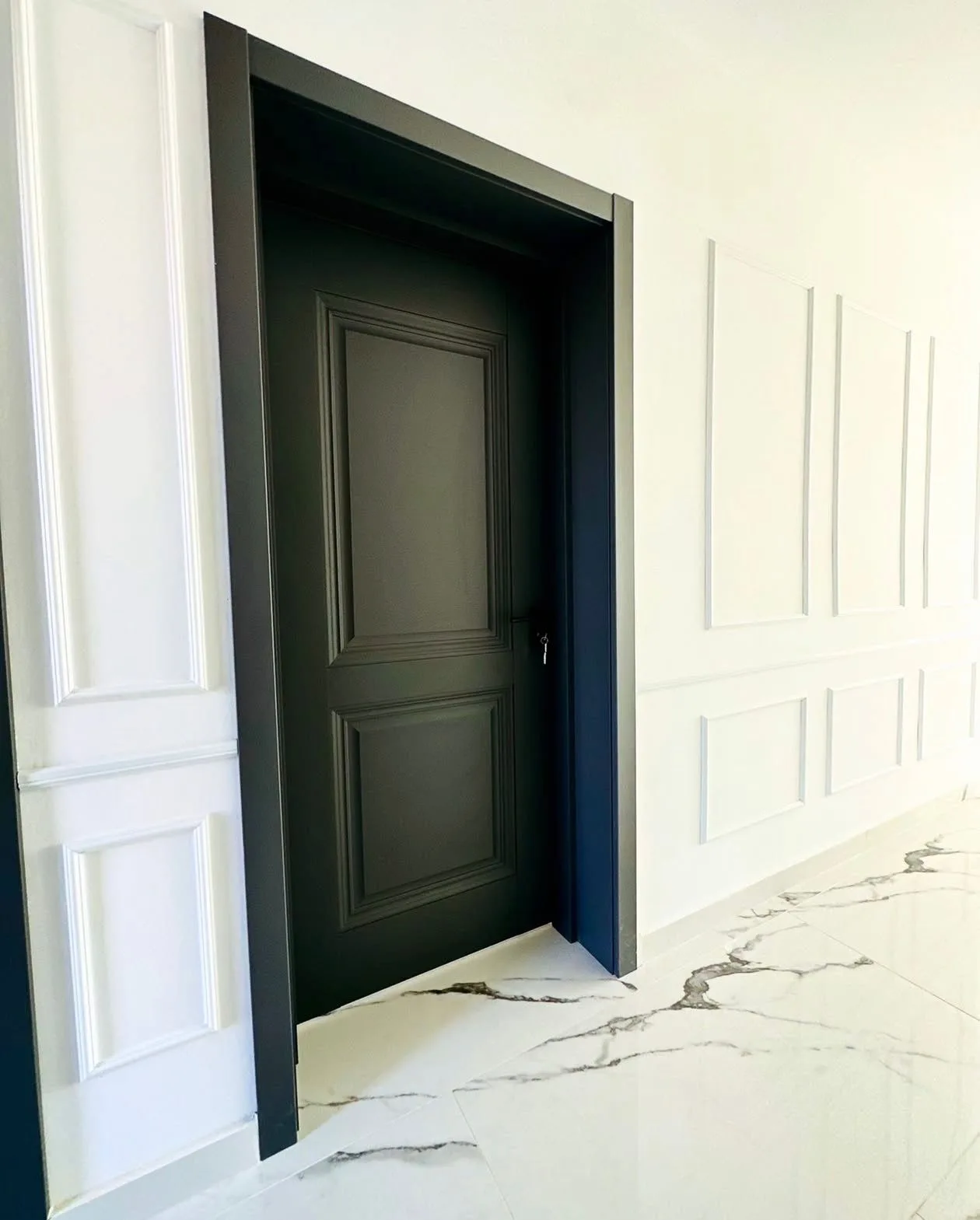 Интериорна врата Novo Doors ND12 LUX PREMIUM, монтирана при клиент