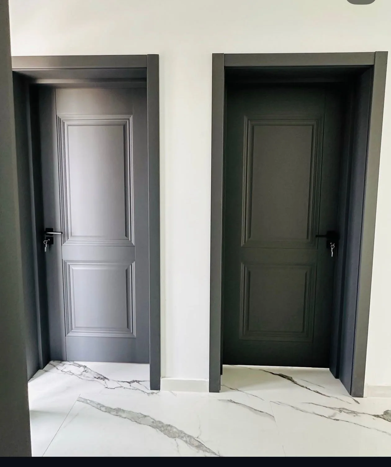 Интериорна врата Novo Doors ND12 LUX PREMIUM, монтирана при клиент
