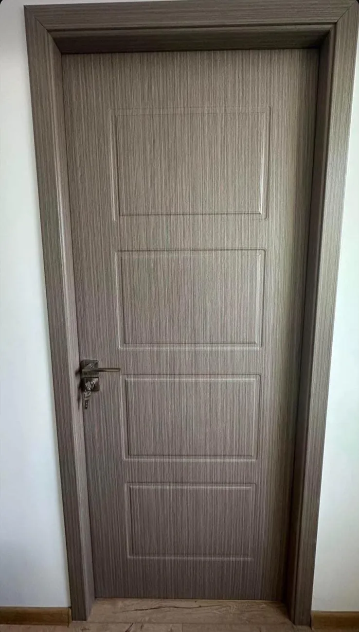 Интериорна врата Novo Doors ND82 STANDARD, монтирана при клиент