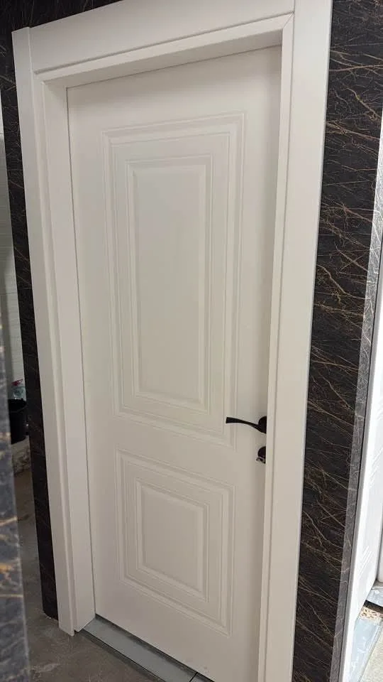 Интериорна врата Novo Doors NDF22 LUX PREMIUM, монтирана при клиент