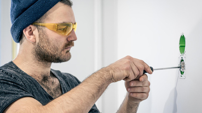 Cum se face împământarea instalației electrice la casă