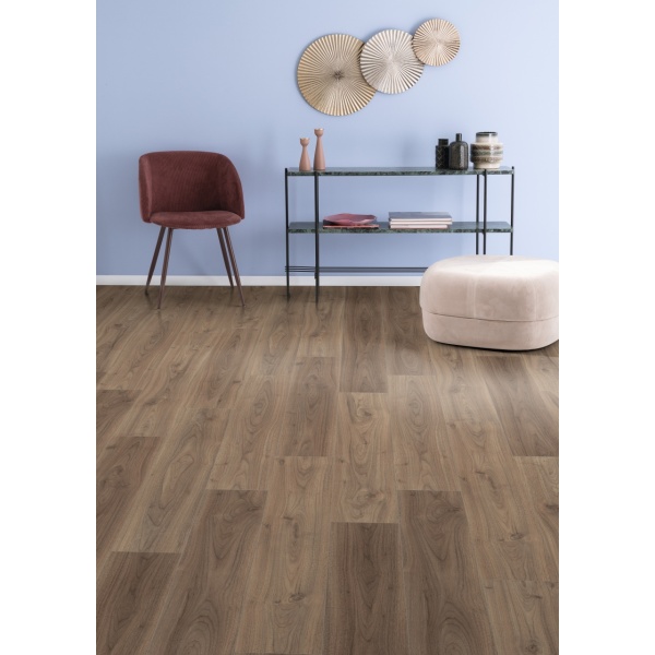 Parchet laminat Nuc Langley deschis EL2070, 8 mm, rezistent la apa, AC4, EGGER