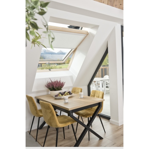 Fereastra de mansarda din LEMN cu 2 sticle 54x98cm cu termoizolatie ROTO