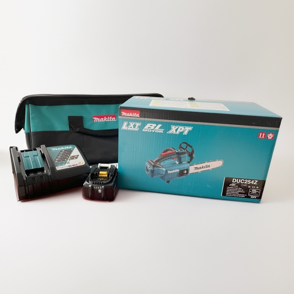 Set Fierastrau cu lant LXT 18V, 25cm cu incarcator si acumulator DUC254Z Makita