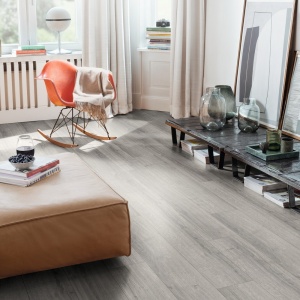 Parchet laminat Stejar Sherman gri deschis EL2406, 8 mm, rezistent la apa, AC4, EGGER - Img 1