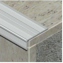 Protectie trepte ingusta cu rizuri din eloxALUM20 ASR257.81 lungime 2.7m - Img 1