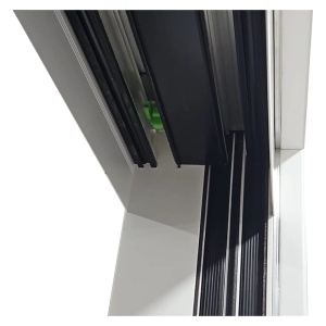Novo Doors ND300 Термопанена интериорна плъзгаща се двойна врата в бяло