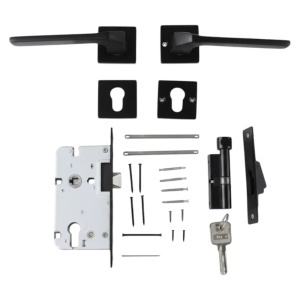 Черна квадратна дръжка Novo Doors с магнитно затваряне и включена брава