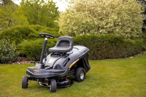 Tractoras de tuns iarba Villager Rider VTR 650 putere 8 cp latime lucru 61 cm, suprafata cosirii 4000 m2 - Img 6