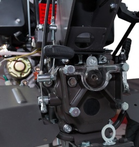 Motocultor WEIMA WM1100BE(KM) diesel 12CP pornire la cheie 6 viteze cu cositoare pe talere - Img 5