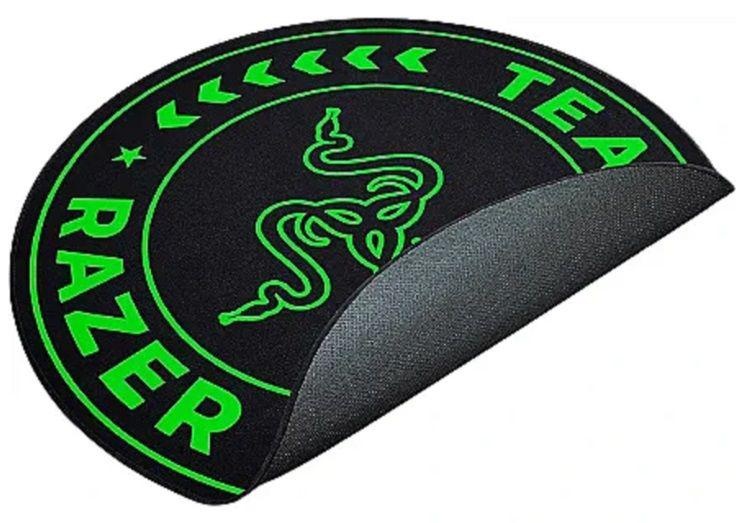 Covor de podea Razer Team, material: Poliester, Silicon, dimensiuni lățime: 1200 mm, adâncime: 1200 mm - 1 | YEO