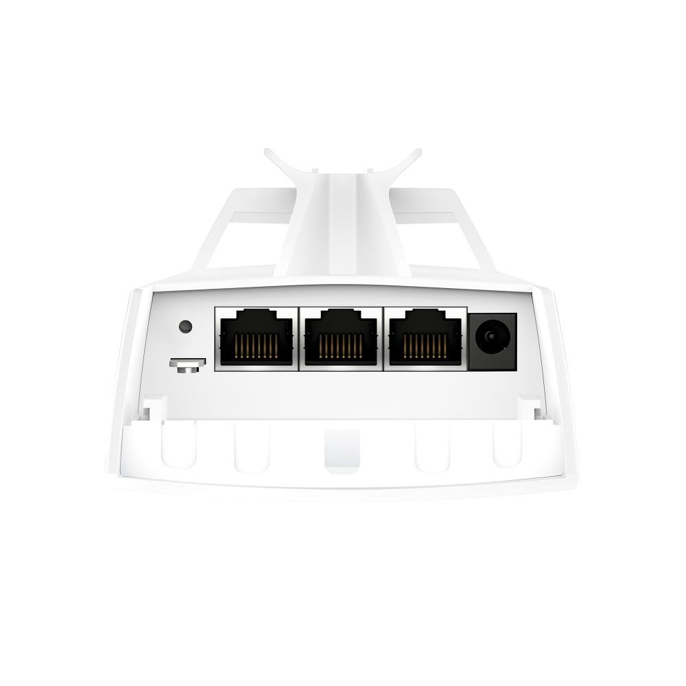 TP-Link EAP211-BRIDGE KIT Access Point 5Ghz 867 Mbps Indoor/Outdoor, Interfață: 3x Gigabit Ethernet PortsAlimentare: 12V DC / 24V Passive PoE (Passive PoE adapter included.), Dimensiuni: 224 × 79 × 60 mm, 2 x antene interne, Whaterproof: IP65, Kit - 1 | YEO