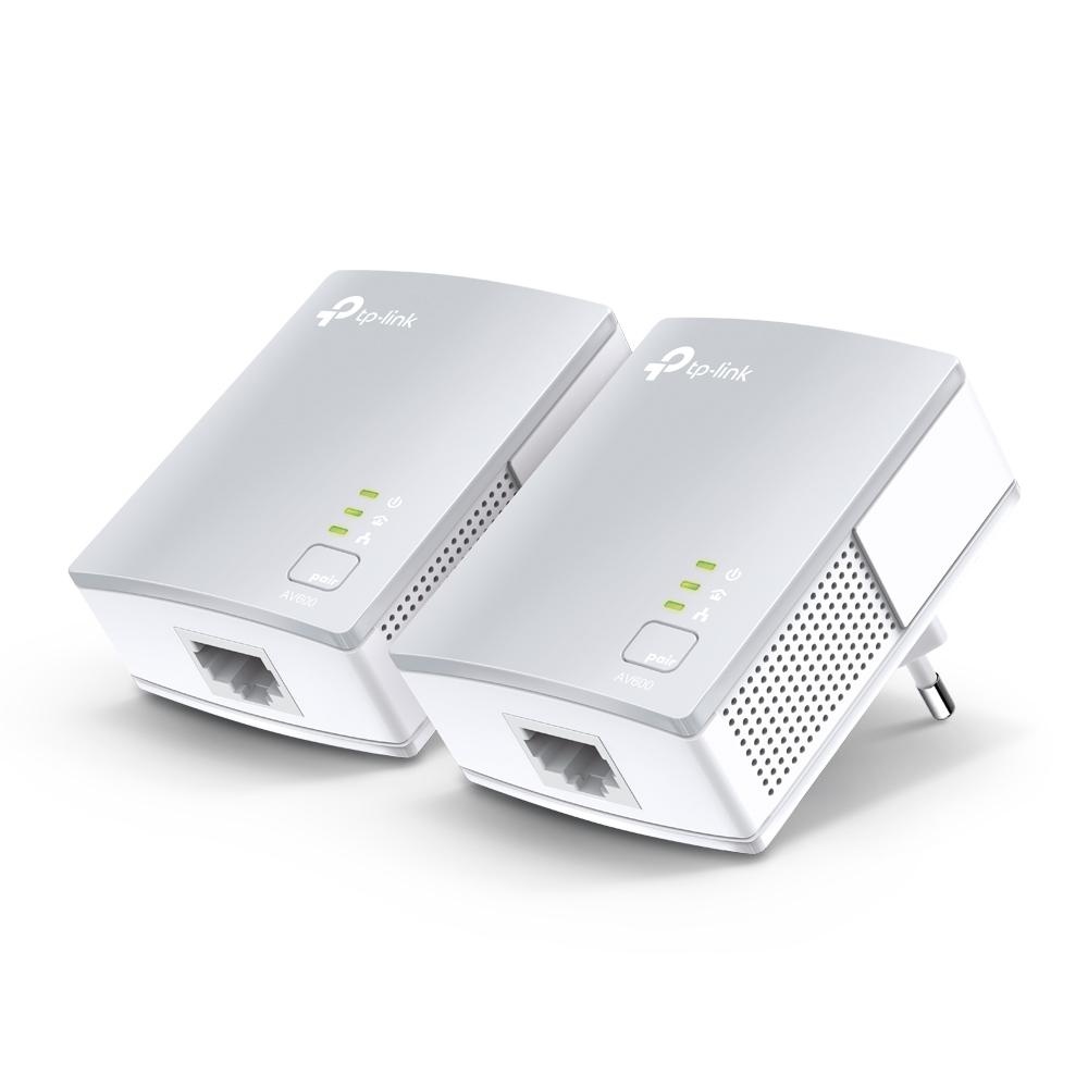 TP-LINK POWER LINE av 600 KIT TL-PA411 KIT, Standarde și Protocoale: HomePlug AV, IEEE802.3, IEEE802.3u, iNTERFATA: 1× Port Ethernet 10/100 Mbps, Consum: 4.60W, Dimensiuni; 65 × 52 × 28.5 mm, Aria de acoperire: 300m, kit-ul contine 2 x TL-PA411.