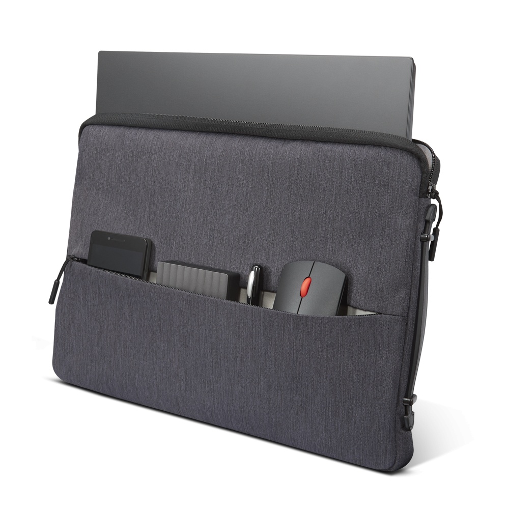 Lenovo 14-inch Laptop Urban Sleeve Case, Rezistenta la apa, Interior captusit, 1x compartimente interioare, Tip inchidere: Fermoar, Material: Poliester, Dimensiuni: 380 x 260 x 30 mm, Greutate: 370g, Garantie: 1 an - 1 | YEO