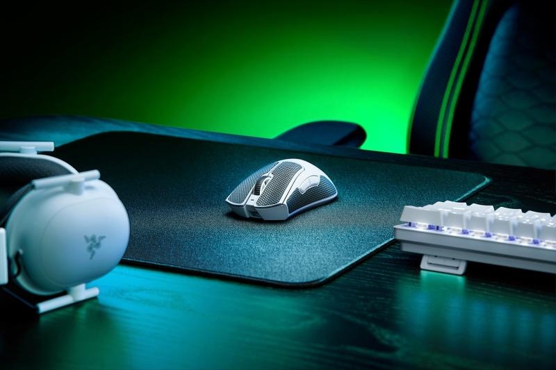 Razer DeathAdder V3 Pro White - 3 | YEO