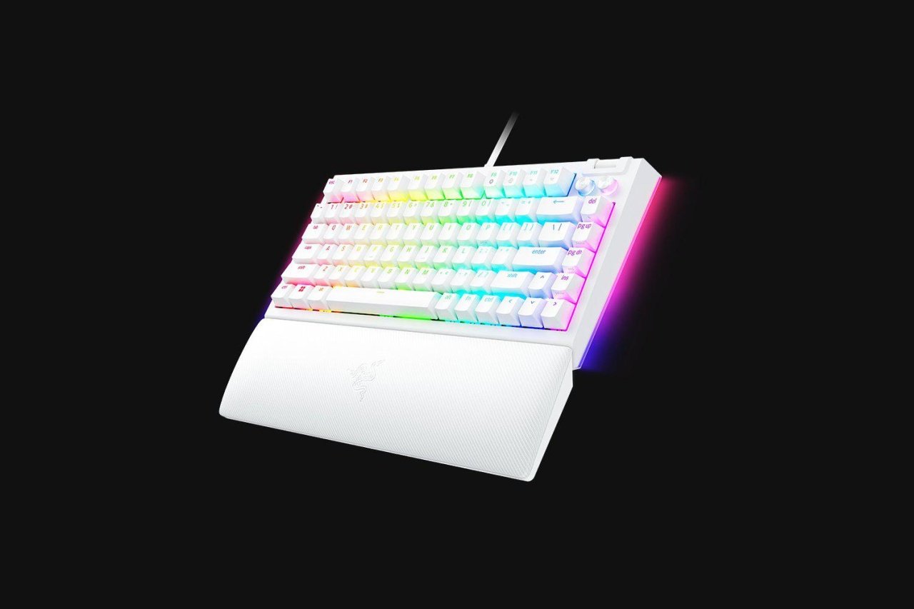 Tastatura mecanica gaming BlackWidow V4 75%, taste ABS, layout US, iluminare RGB, cu 6 butoane customizabile, suport pentru incheietura magnetic, alb - 2 | YEO