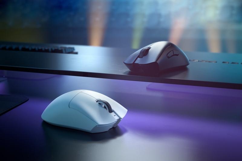 Razer DeathAdder V3 Pro White - 4 | YEO